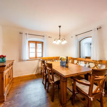 Smile Mit Donaublick דורנשטיין